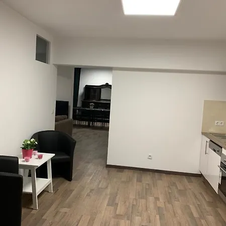 Homestay Lovely Share Aachener Weiher Cologne