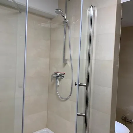 Lovely Share Aachener Weiher Privatunterkunft *