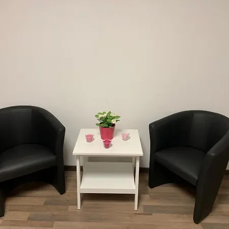 Homestay Lovely Share Aachener Weiher